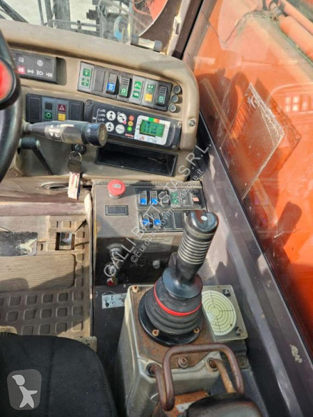 Teleskoplastare Manitou MRT1432