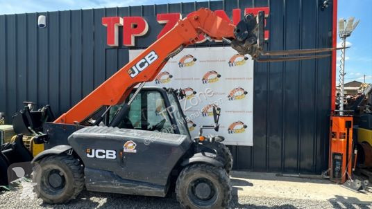 Teleskopický manipulátor JCB 525-60 t4 à 32 900...