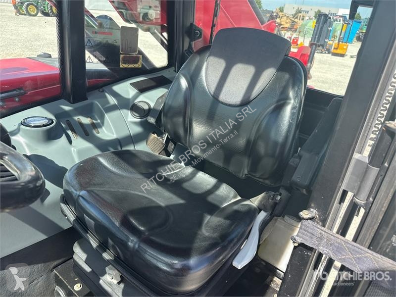 Телескопічний навантажувач  14.42 Telehandler
