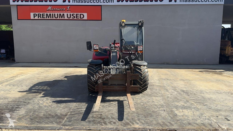 رافعة شوكية تلسكوبية Weidemann T4512 4x4