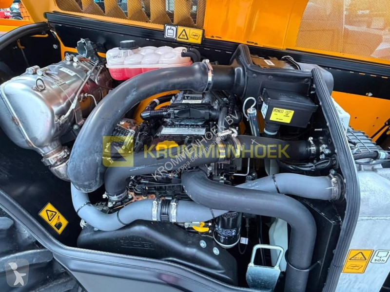 رافعة شوكية تلسكوبية JCB HiViz