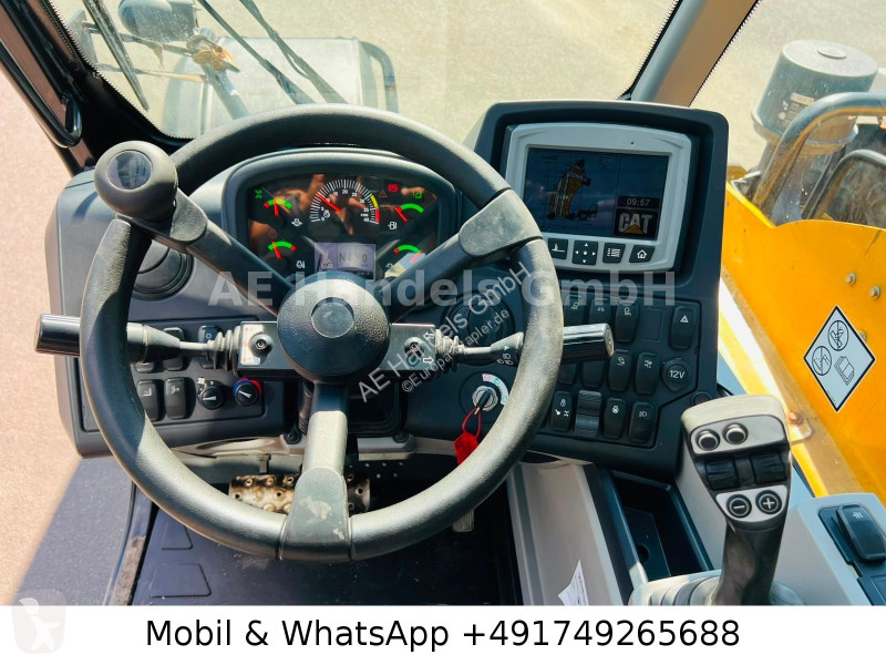 رافعة شوكية تلسكوبية Caterpillar TH408D...