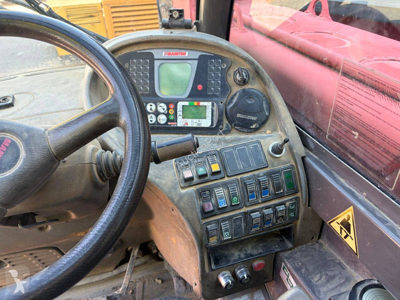 Teleskopický manipulátor Manitou MRT 1850