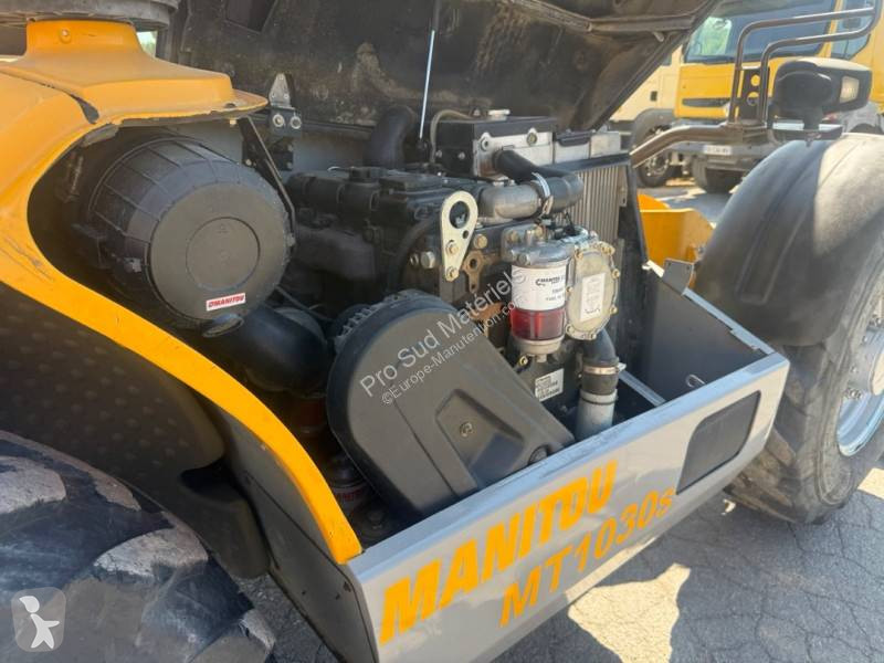 رافعة شوكية تلسكوبية Manitou