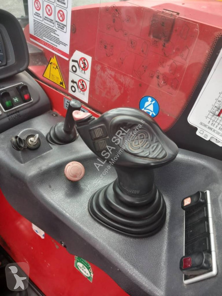 Teleskopický manipulátor Manitou MT 625