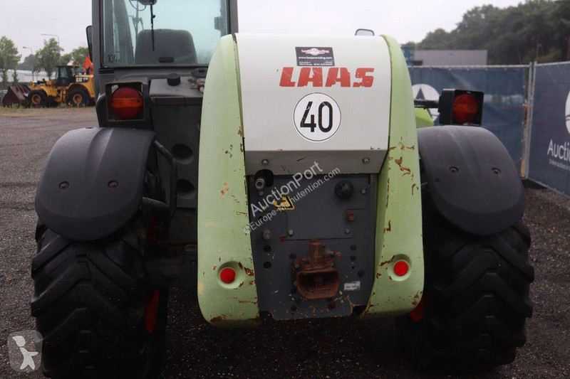 رافعة شوكية تلسكوبية Claas SCORPION