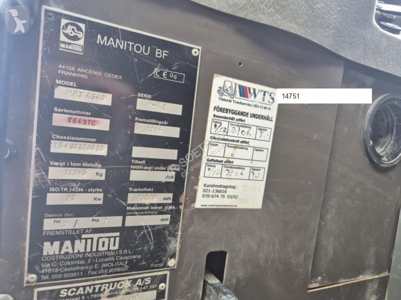 Manitou MRT 2540 M-series telescopic handler