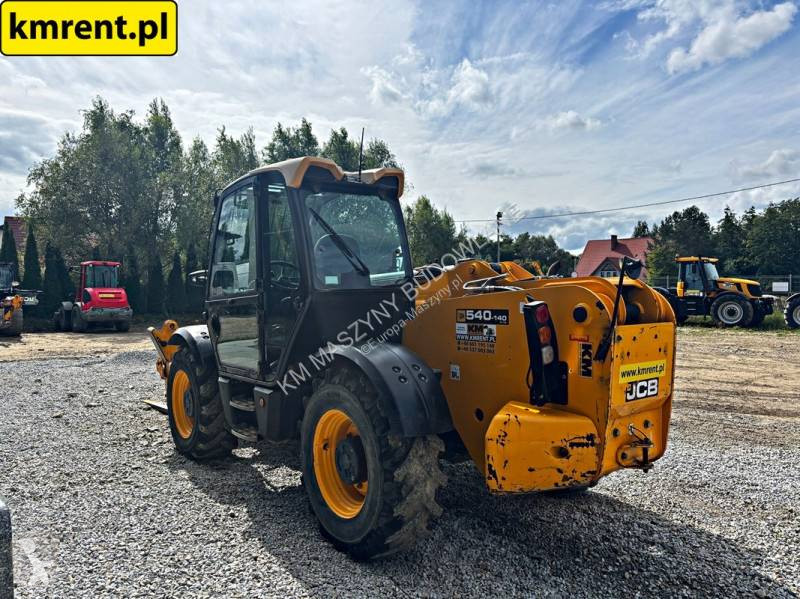 Încărcător telescopic JCB