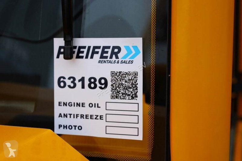رافعة شوكية تلسكوبية JCB 525-60E Valid...