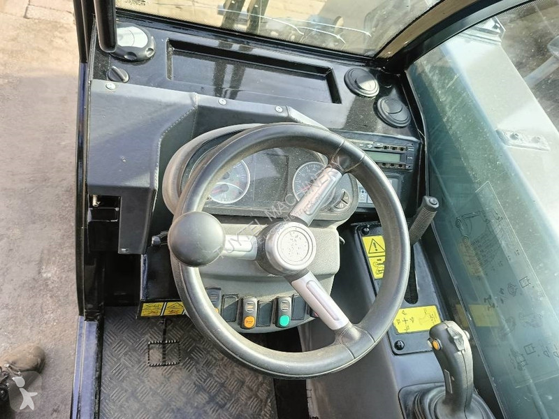 Încărcător telescopic Giant 4548 Tendo...