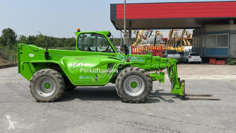 Chariot télescopique Merlo P40.17