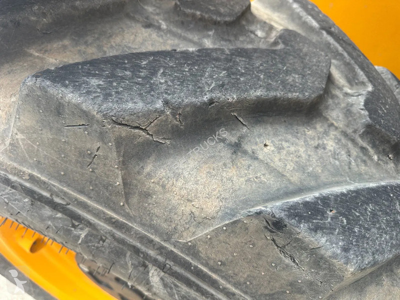 Chariot télescopique JCB 535V125 , 1229...