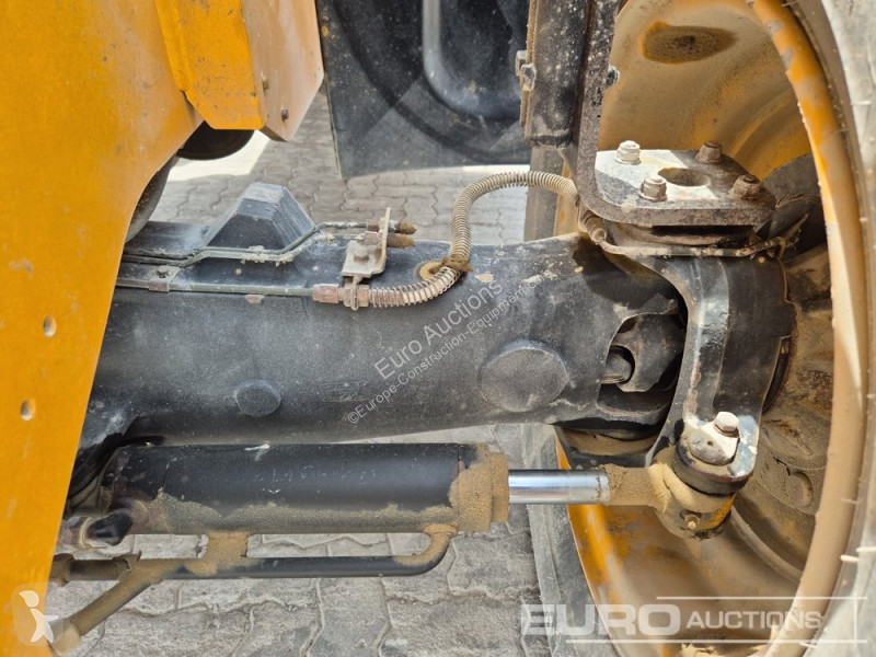 Încărcător telescopic JCB 540-170