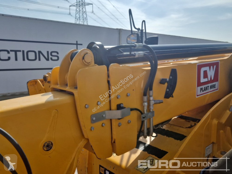 رافعة شوكية تلسكوبية JCB 540-140 Hi Viz