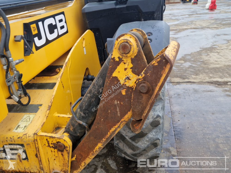 رافعة شوكية تلسكوبية JCB 540-140 Hi Viz
