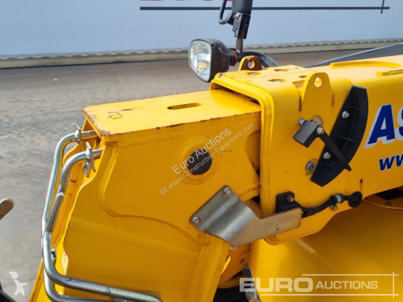 Teleskopický vozík JCB 525-60 Hi Viz