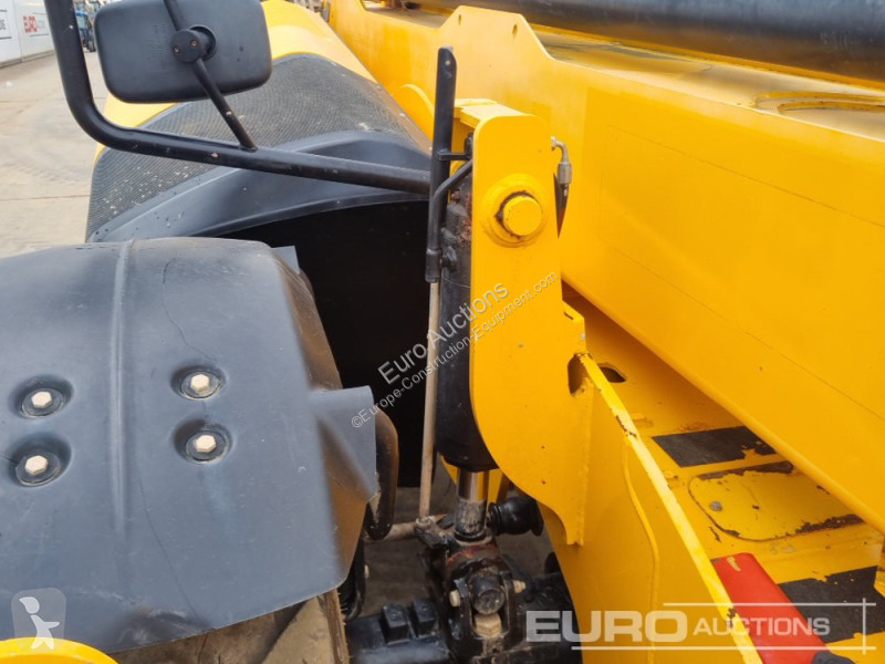 Teleskopický vozík JCB 540-140 Hi Viz