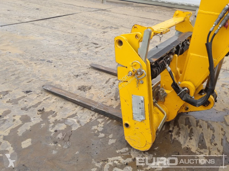 Teleskopický vozík JCB 540-170