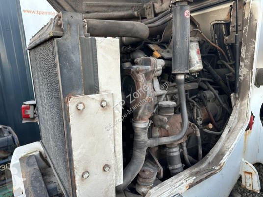 رافعة شوكية تلسكوبية JCB 528-70 à 18 500 € ht