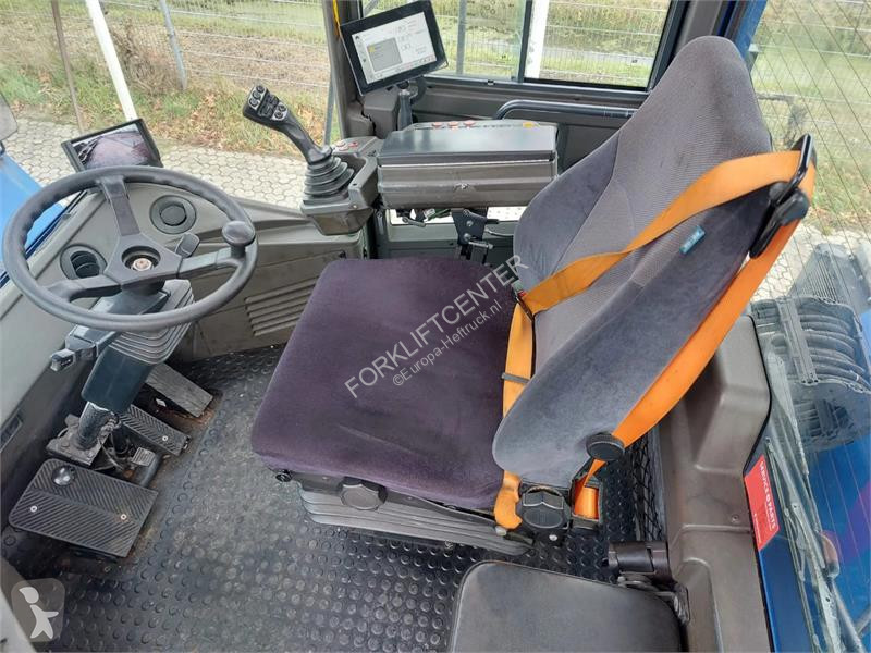 Телескопичен товарач Konecranes SMV 4531 CC5