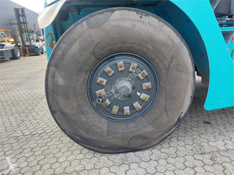 Телескопичен товарач Konecranes SMV 4532 TC5