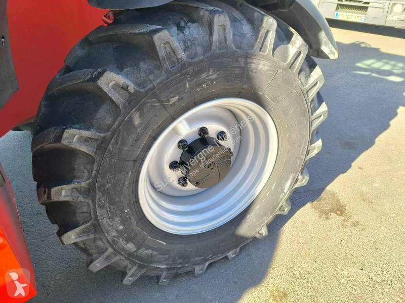 رافعة شوكية تلسكوبية Manitou Privilège