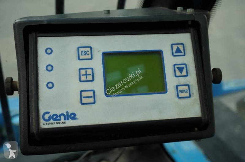 رافعة شوكية تلسكوبية Genie telehandler / 3000...