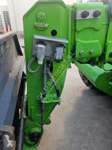 Teleskopický manipulátor Merlo P40.17