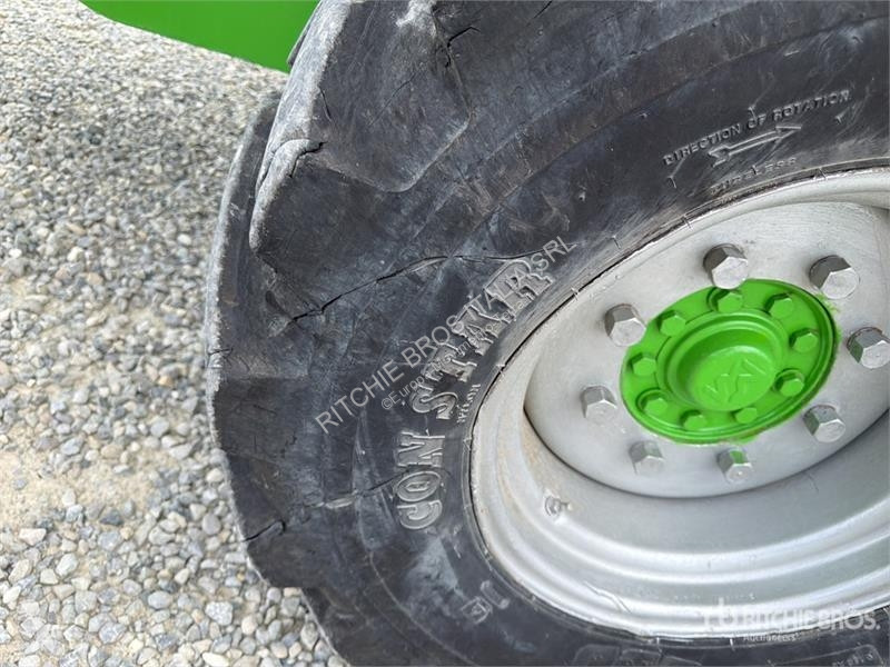 Телескопічний навантажувач Merlo P60.10EV