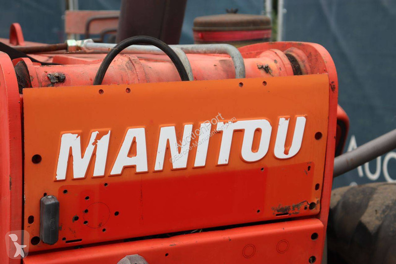 伸缩臂叉车 Manitou
