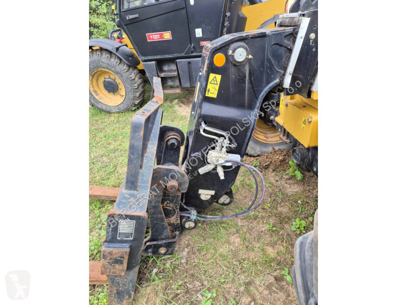 Încărcător telescopic Caterpillar TH3510D