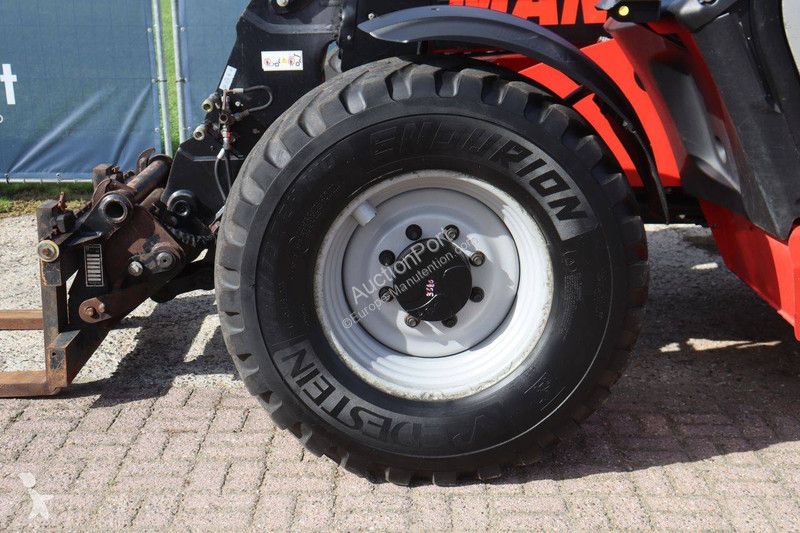 Manitou MLT 741-140 V+ telescopic handler