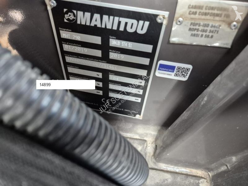 Teleskopický vozík Manitou MHT 790