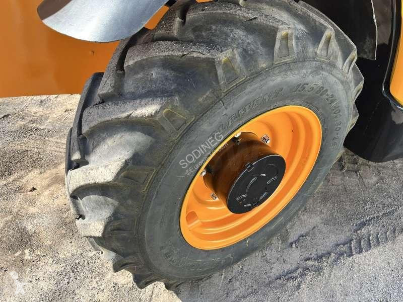 Chariot télescopique JCB