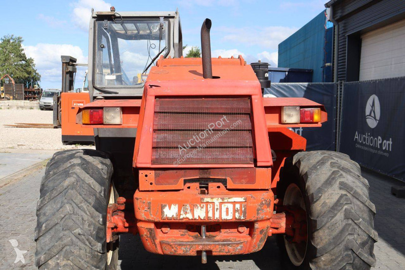 Chariot télescopique Manitou MLT626T