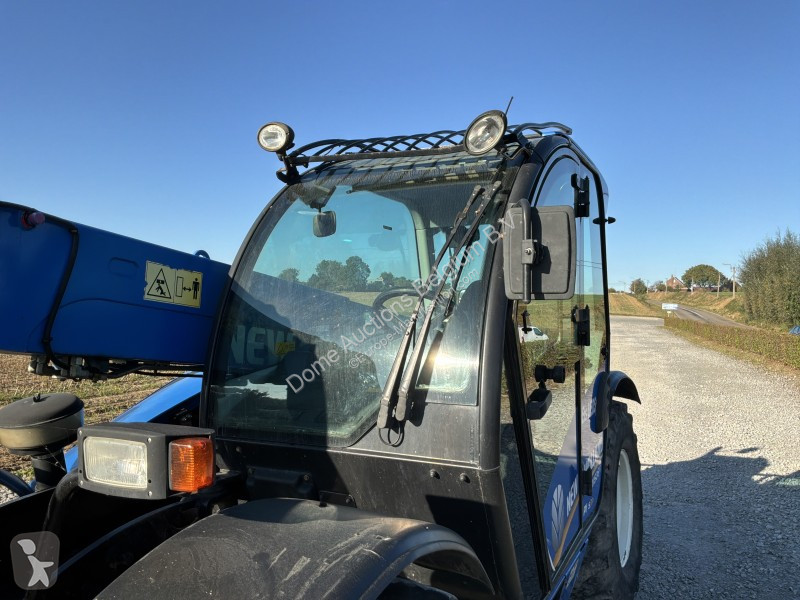 Teleskopický vozík New Holland LM5060