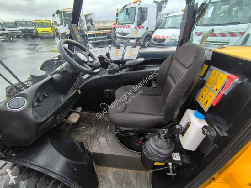 Chariot télescopique JCB 4WS