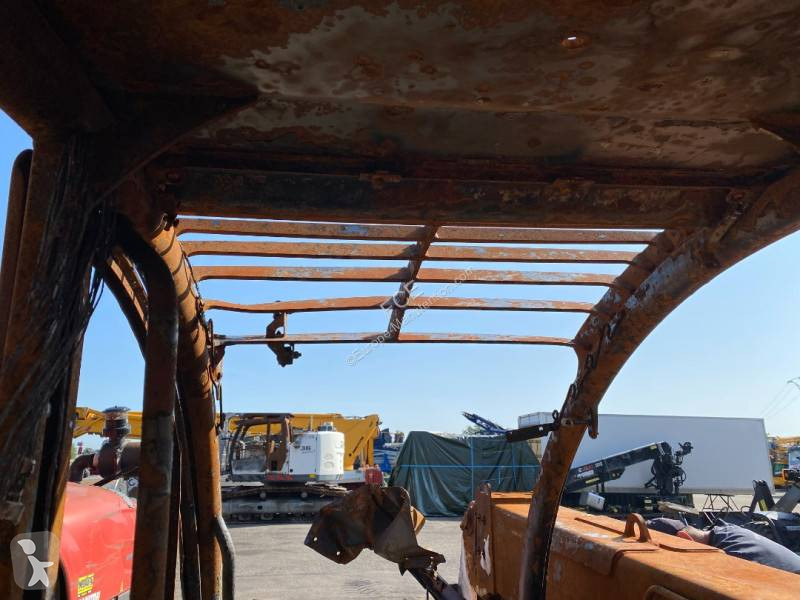 Încărcător telescopic Manitou MLT 737 endommagé