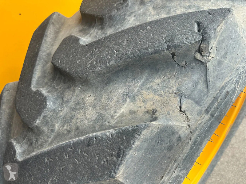 Chariot télescopique JCB 535V125 , 1229...