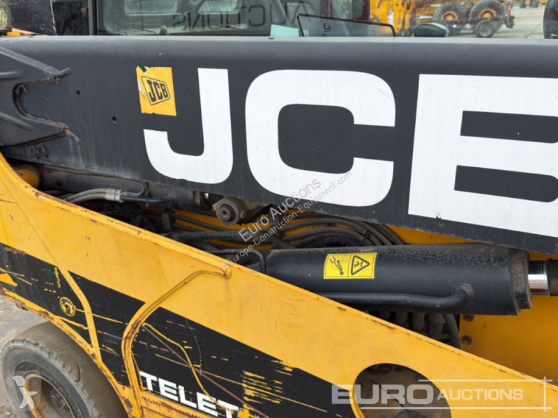 Chariot télescopique JCB