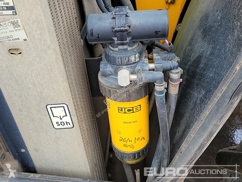 Teleskopický vozík JCB 535-125 Hi Viz