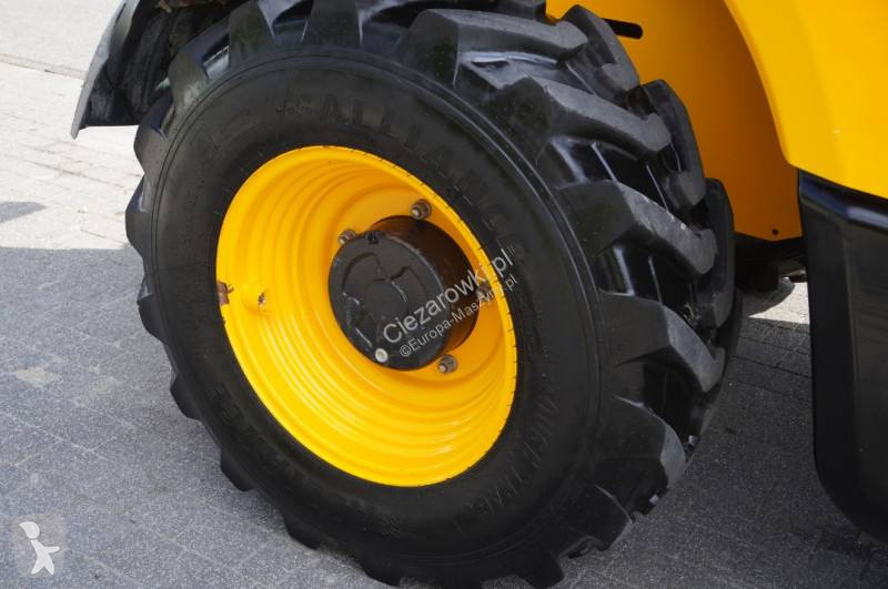 Chariot télescopique JCB
