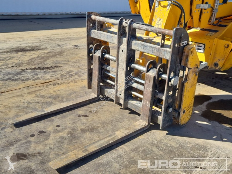Chariot télescopique JCB 540-140 Hi Viz