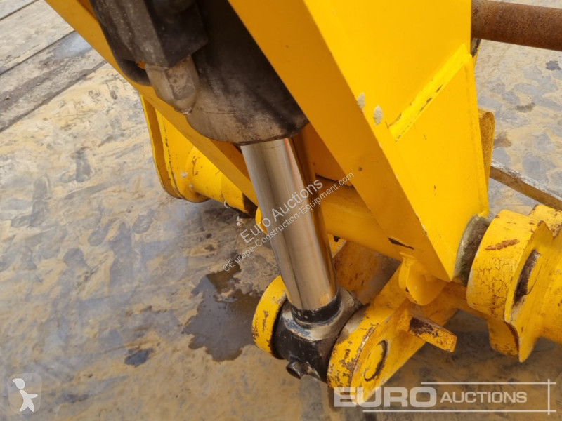 Teleskopický vozík JCB 540-170
