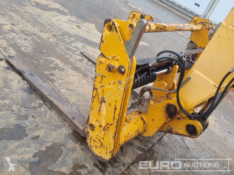 Teleskopický vozík JCB 540-170