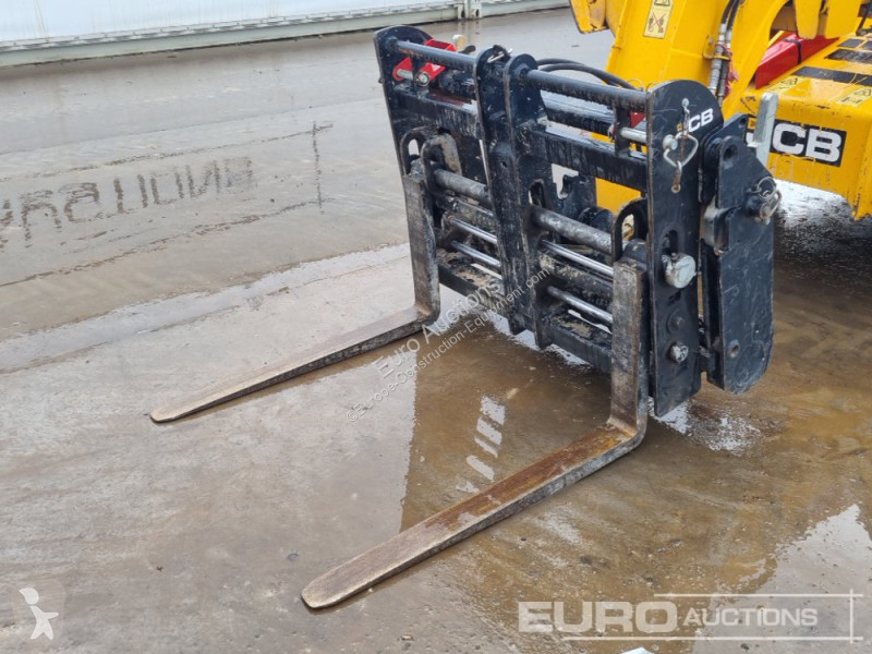 Încărcător telescopic JCB 540-140 Hi Viz