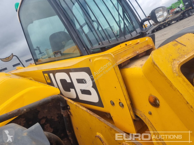 Teleskopický vozík JCB 531-70