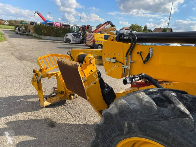 رافعة شوكية تلسكوبية JCB 540-140 -1er Main...