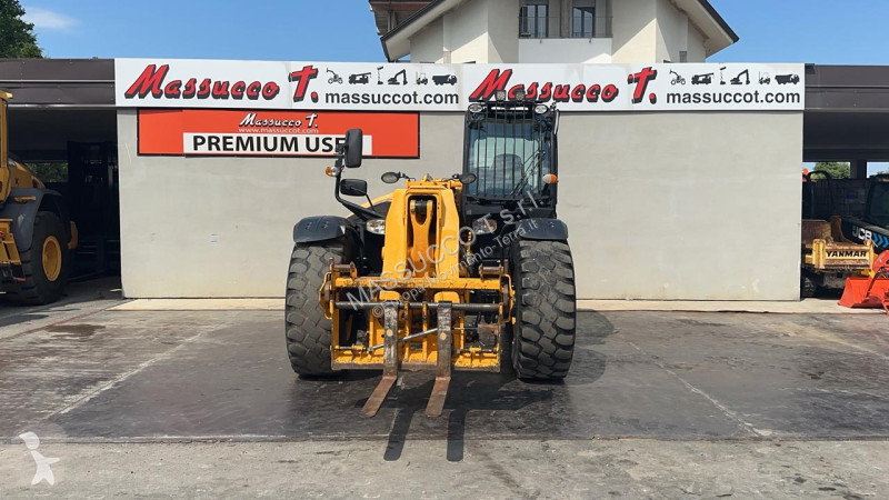 Sollevatori telescopici JCB AGROPLUS 560-80