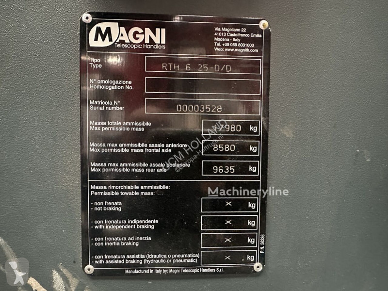 رافعة شوكية تلسكوبية Magni Magni RTH6.25